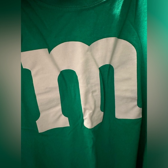 M&M shirt - Picture 3 of 7